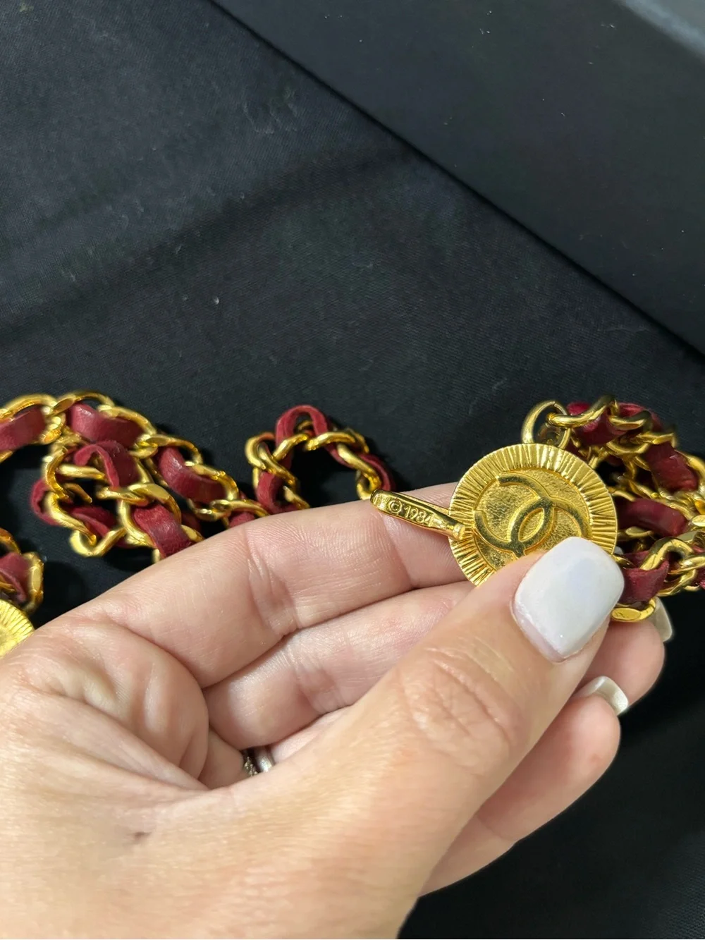 Authentic CHANEL 1984 Vintage burgundy leather triple chanel belt 83cm